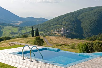 NUVO Autumn 2016, Escape To Umbria, FYI travel