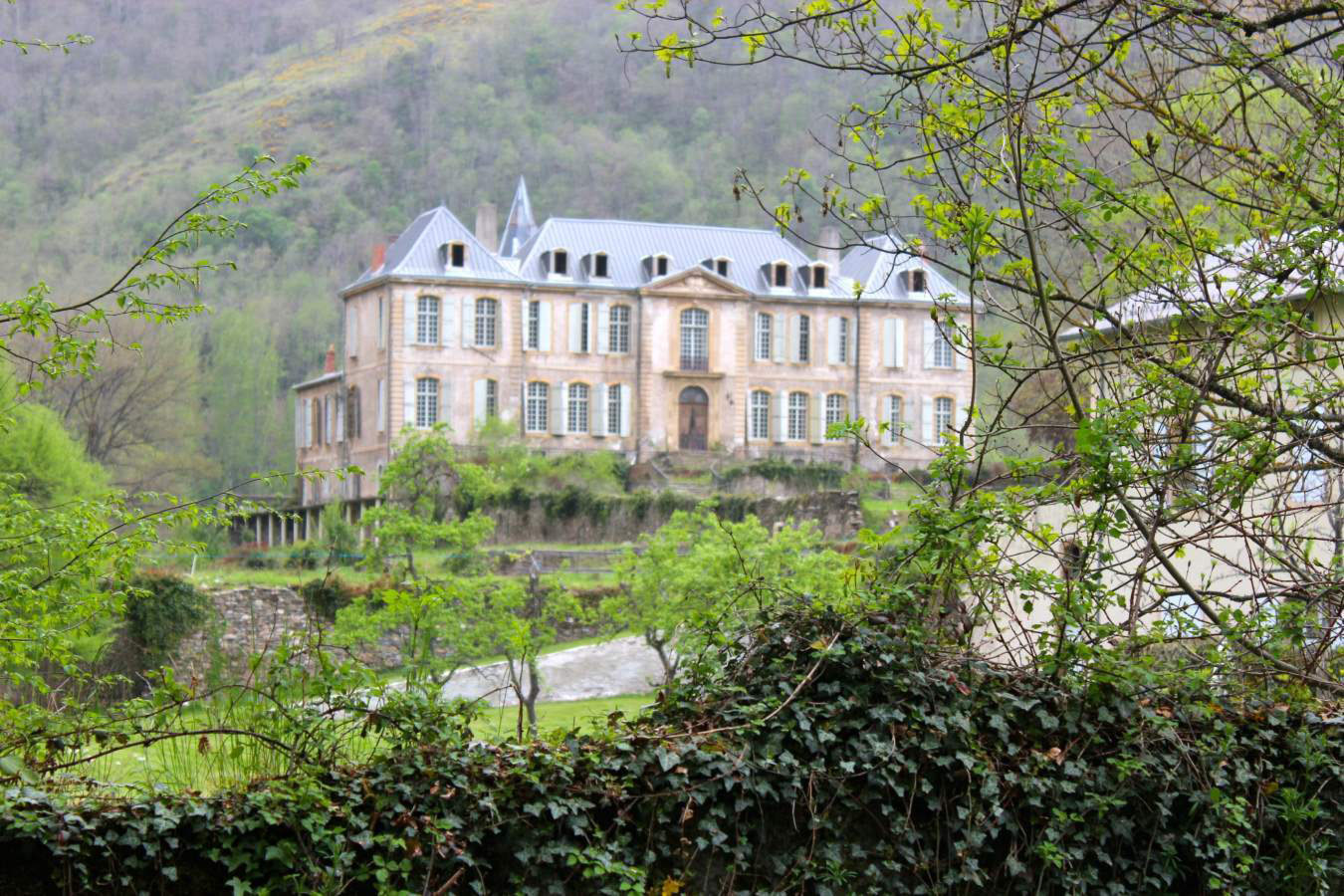 NUVO Daily Edit: Chateau Gudanes