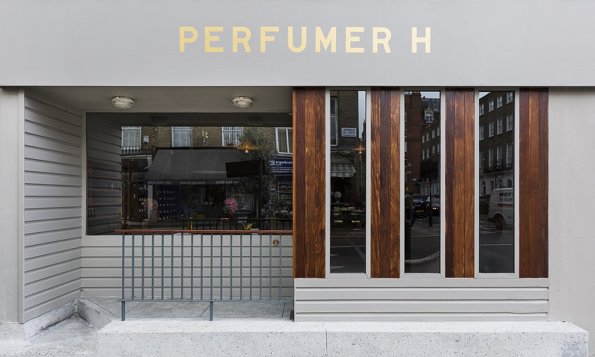 DE: Perfumer H