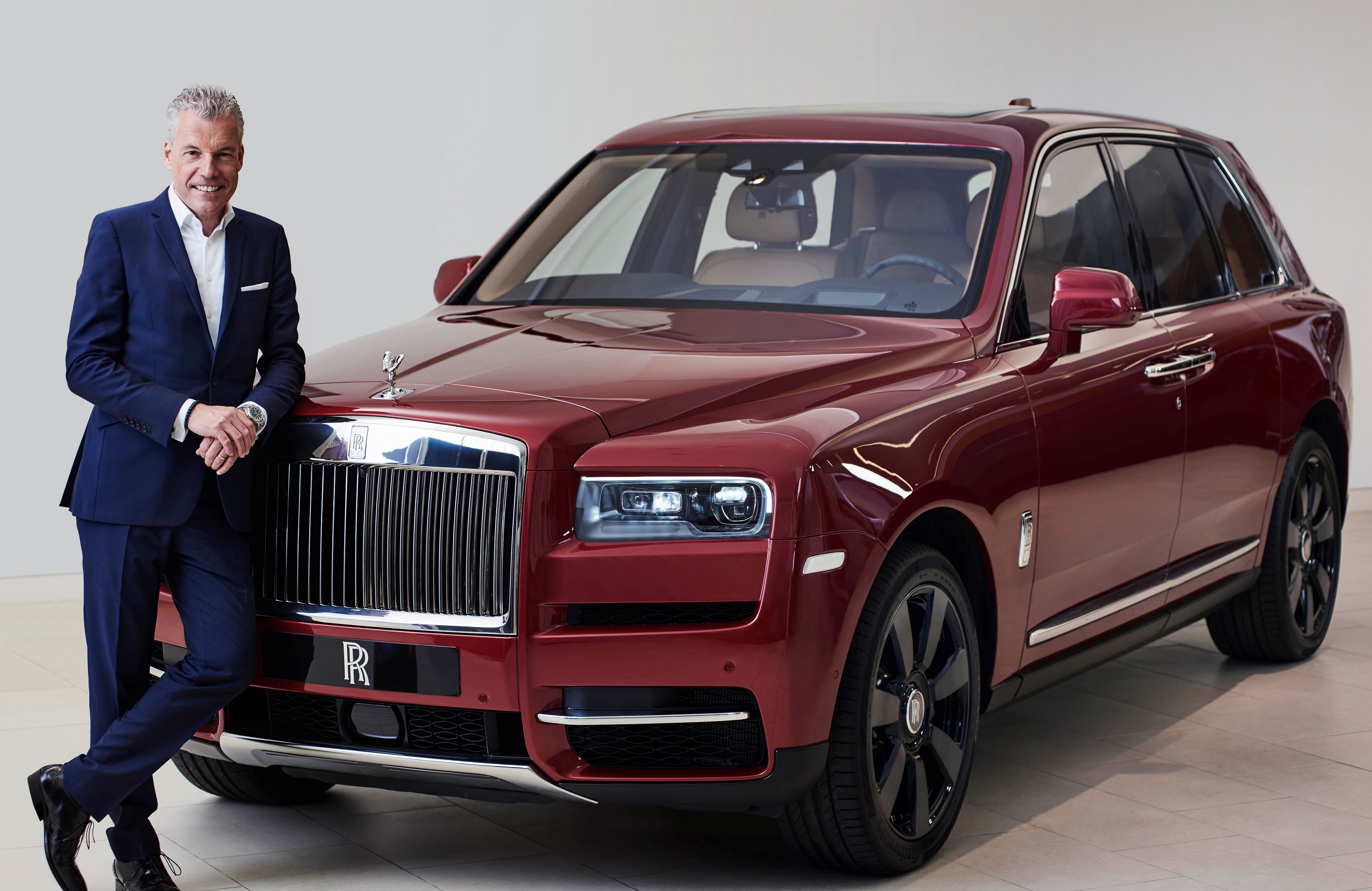 Rolls-Royce Announces Cullinan Luxury SUV