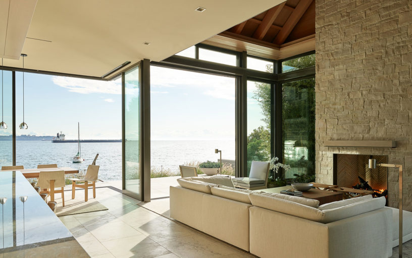 Sitting on the Ocean’s Edge in West Vancouver’s Sea House | NUVO