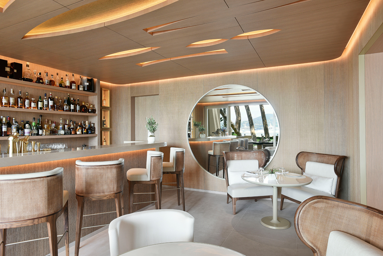 Louis Vuitton St Tropez Restaurant Gets Michelin Treatment
