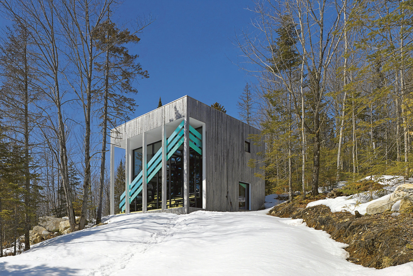 Quebec nature house