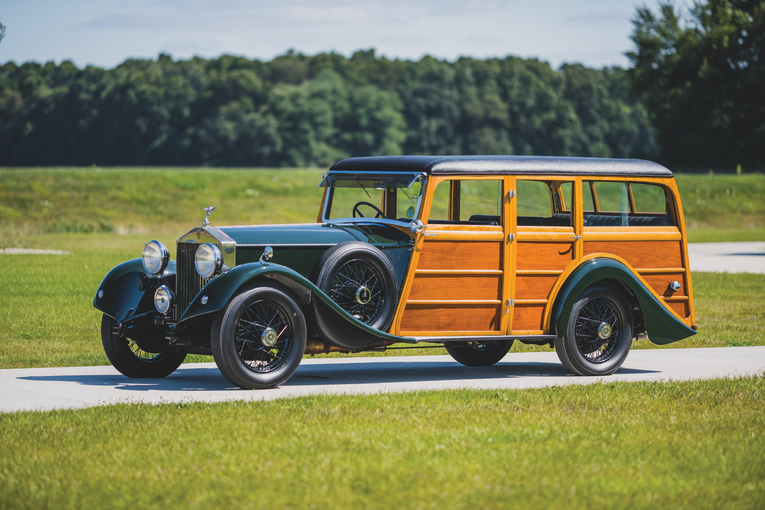 Anatomy of an Artwork: The Rolls-Royce Phantom V, Automobiles, RM  Sotheby's