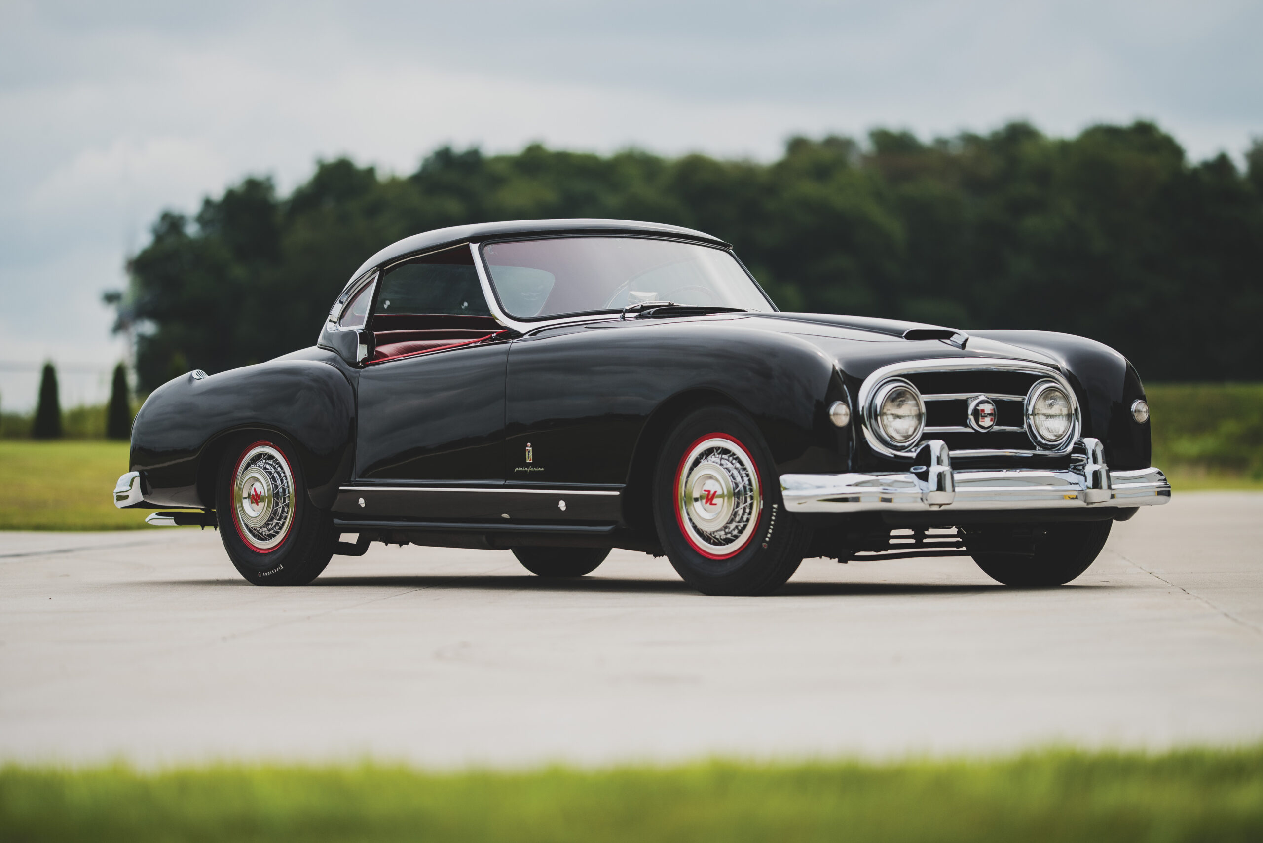Scandal-Ridden Elkhart Collection Auction Features Rare Cars Like Wayne Gretzky's GT