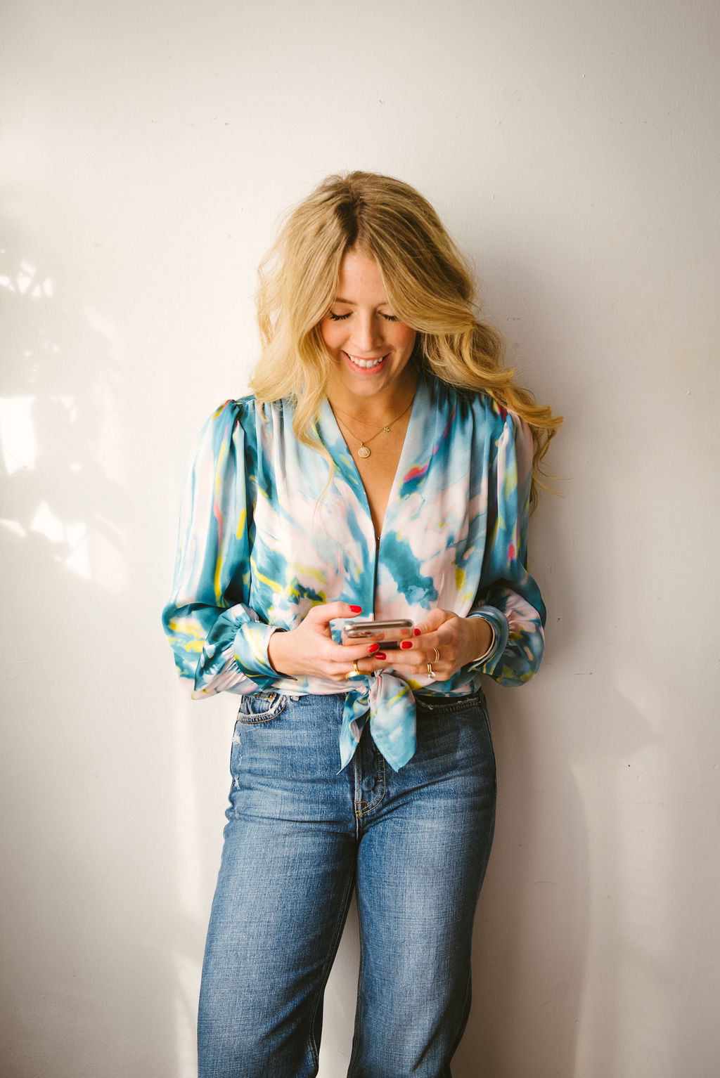 Toronto Stylist Julianne Costigan Launches an Online Style Guide