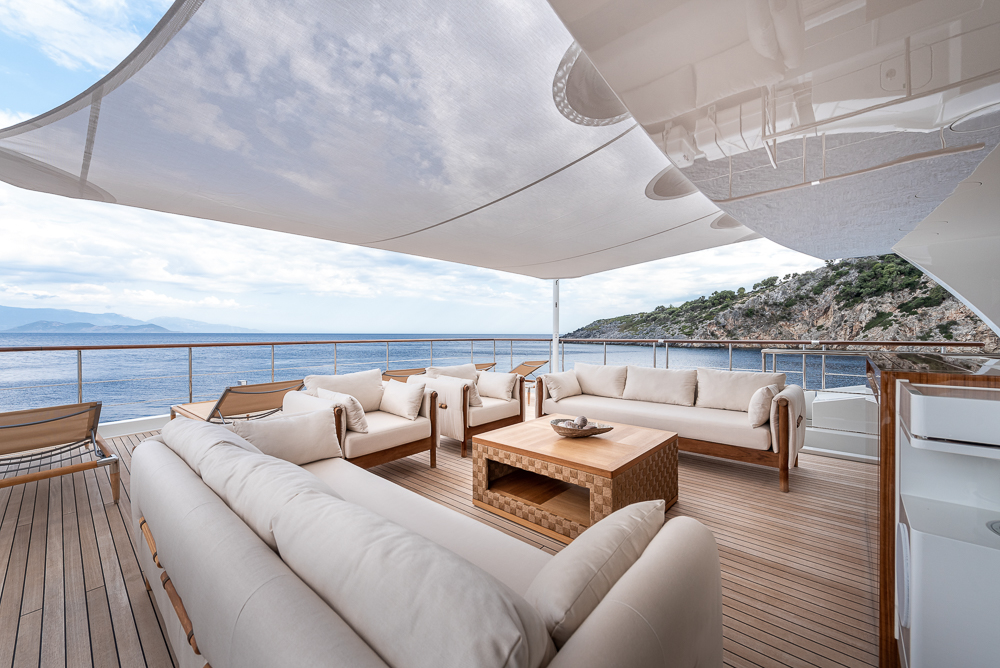 superyacht sunrise lounge