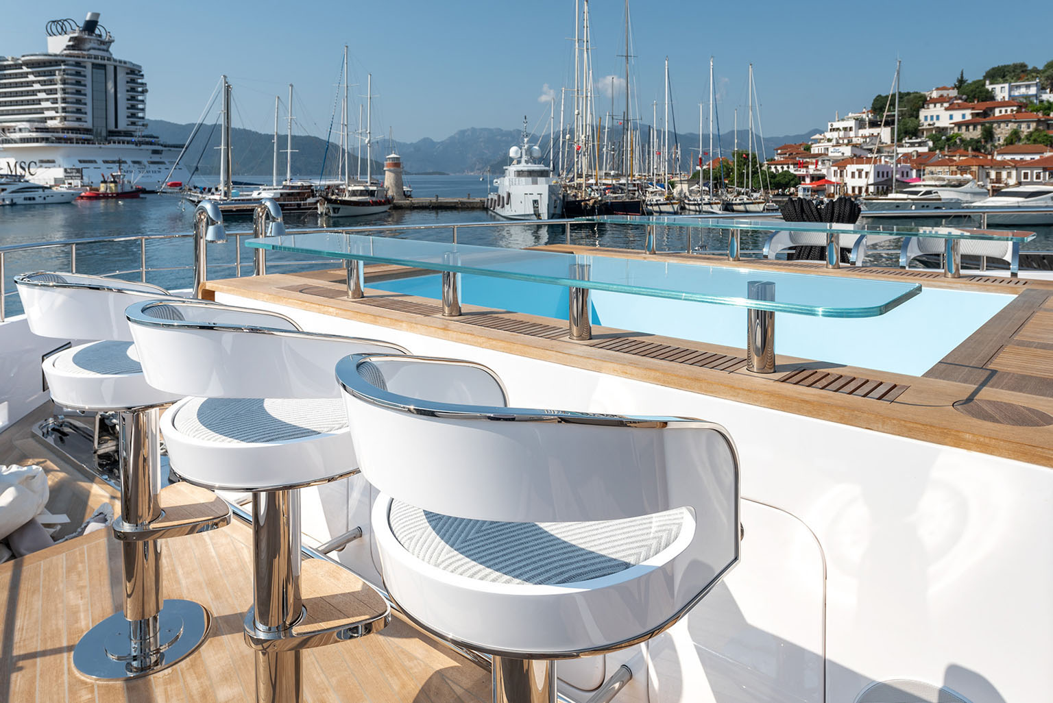  Yildiz Gemi Fifty-Five Yacht jacuzzi bar