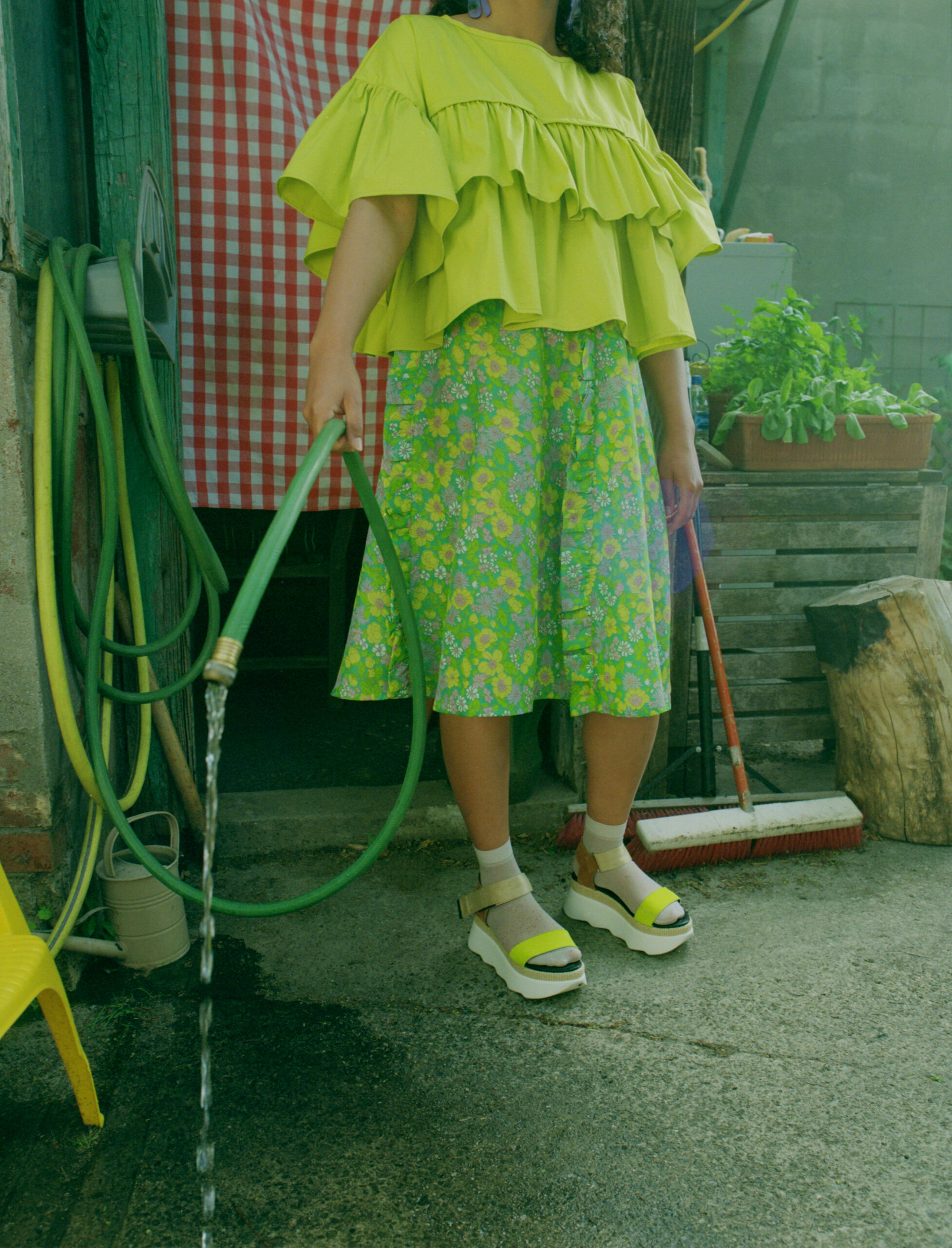 Green flower dress with hose. 