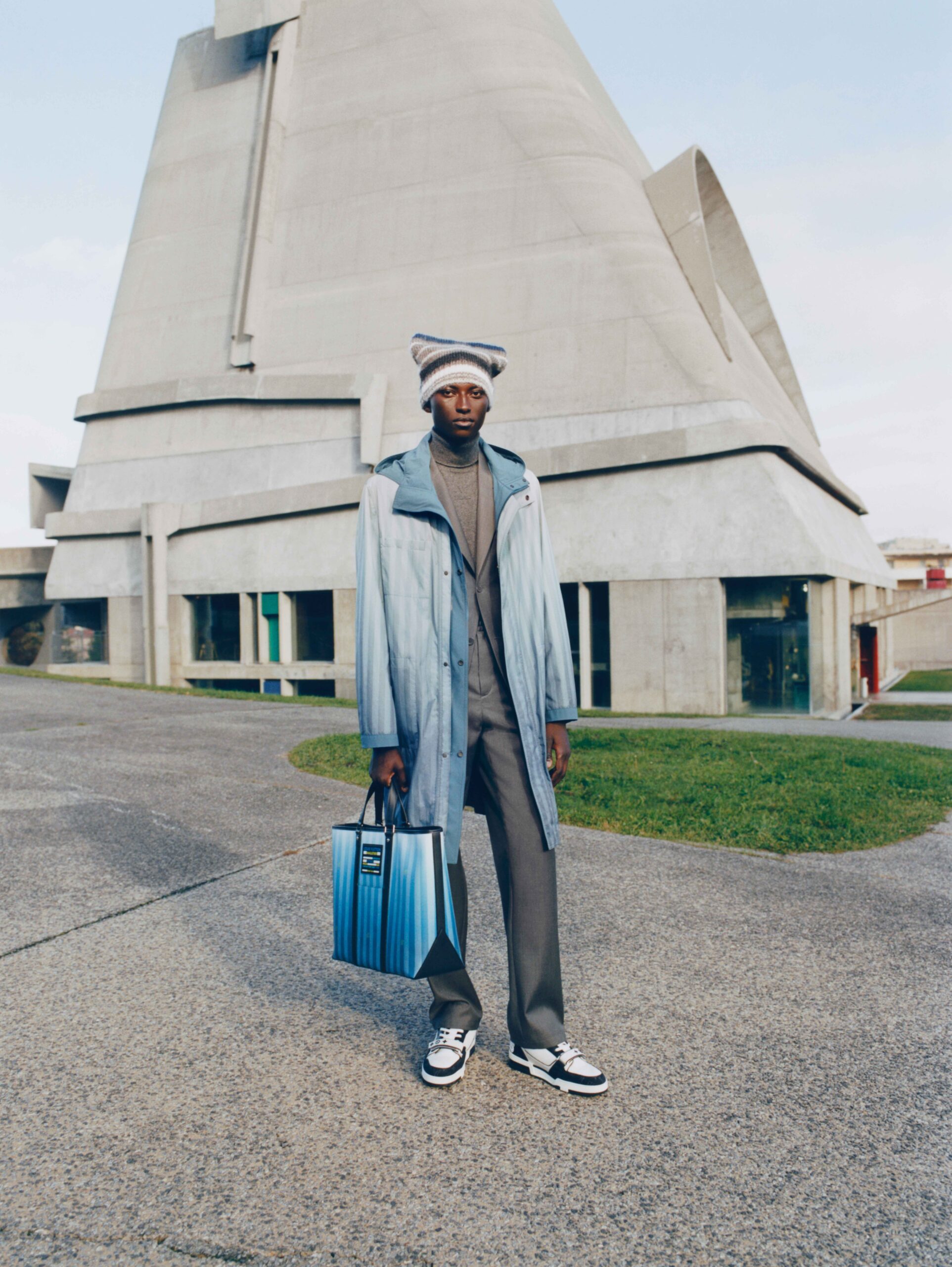 Virgil Abloh Channels Le Corbusier for Louis Vuitton Pre-Fall 2022