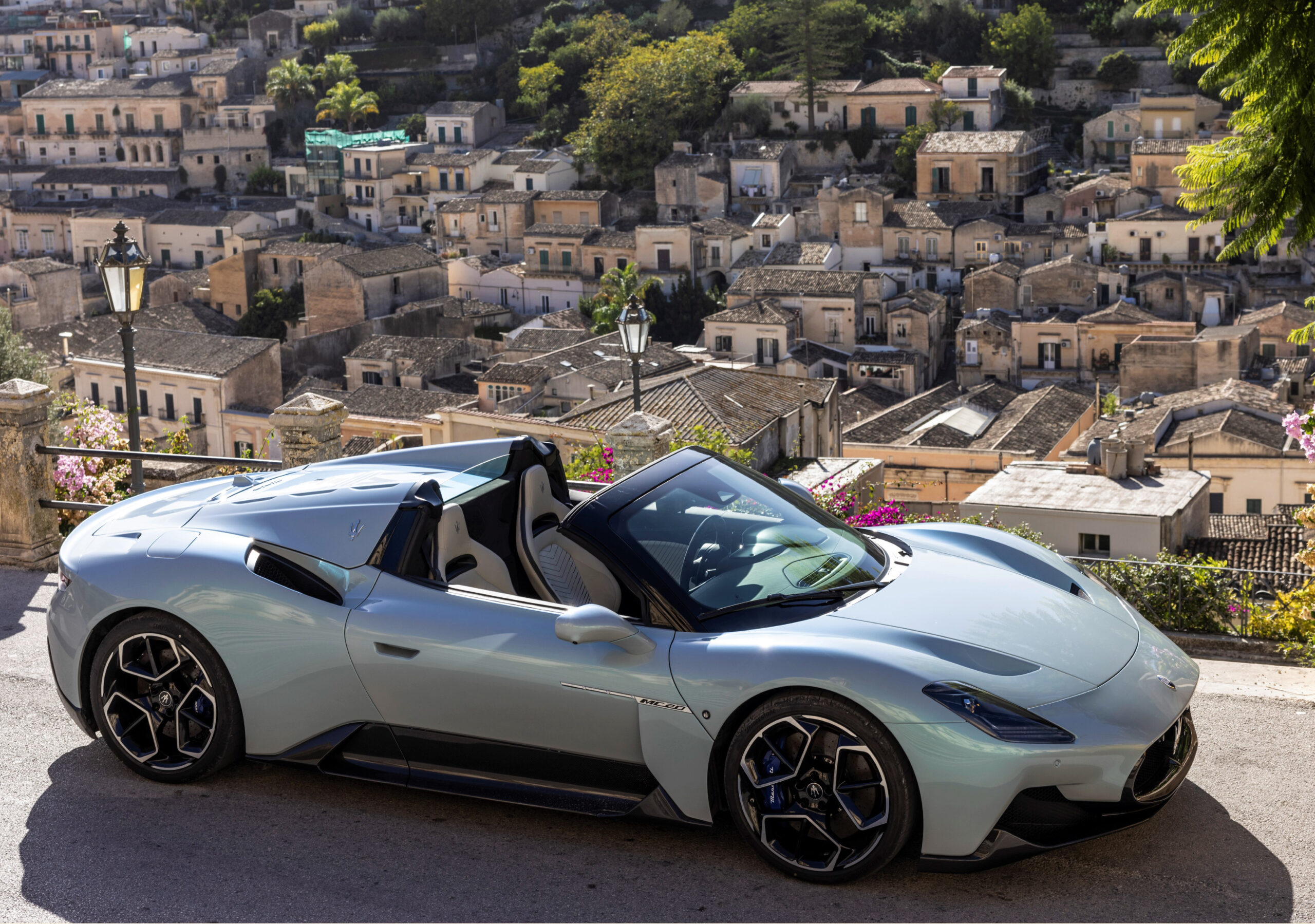 Maserati Goes Topless With The Mc20 Cielo Nuvo