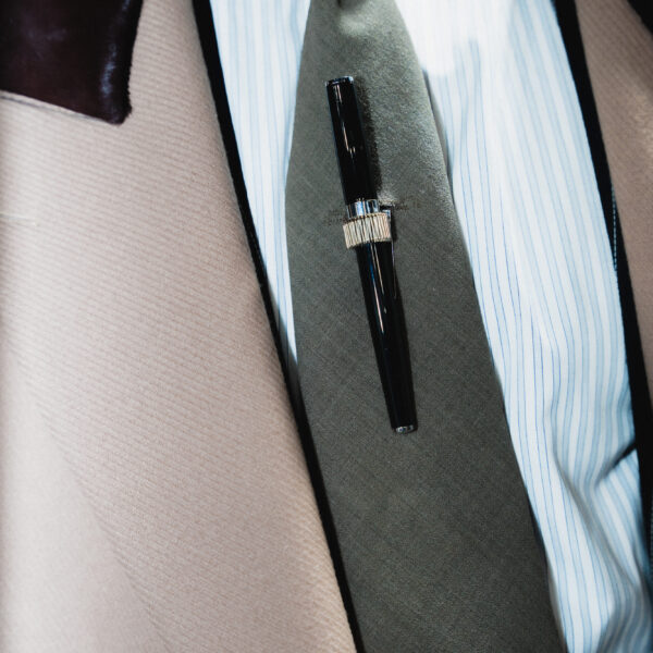 HUGO BOSS pen tie clip