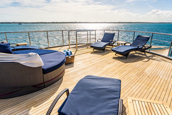 Bilgin Yachts Clarity upper deck