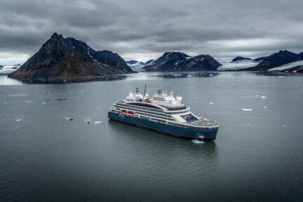 le commandant charcot de Ponant