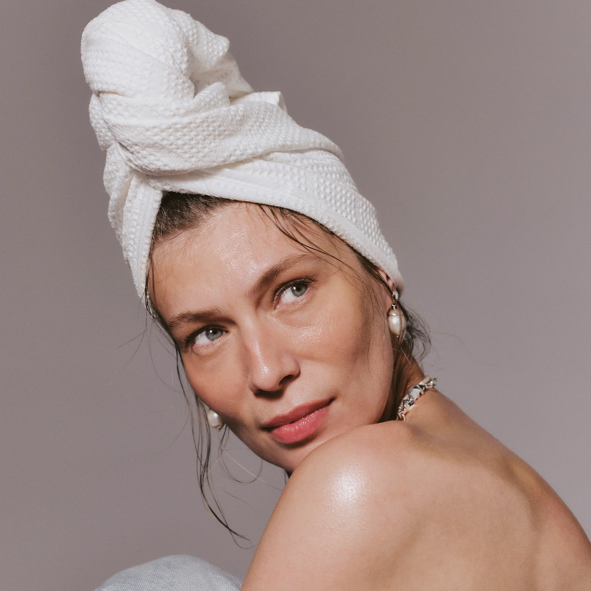 10 Gifts for Any Stage of Motherhood for Mother's Day