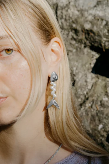 For World Ocean Month, Canadian jewellery brand Kara Yoo has partnered with Ocean Wise.