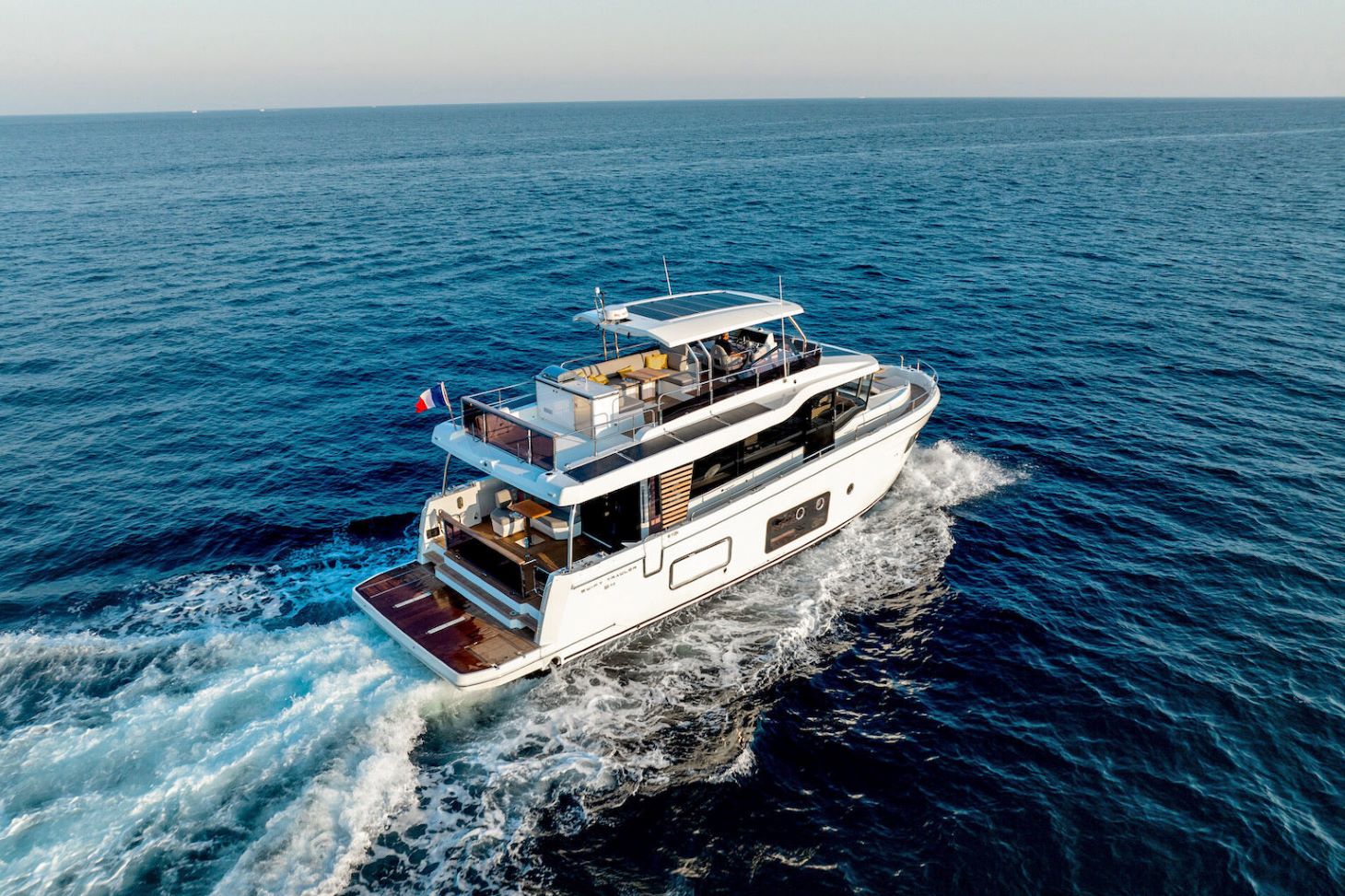 Not Too Big, Not Too Small: Beneteau’s Swift Trawler 54 Yacht