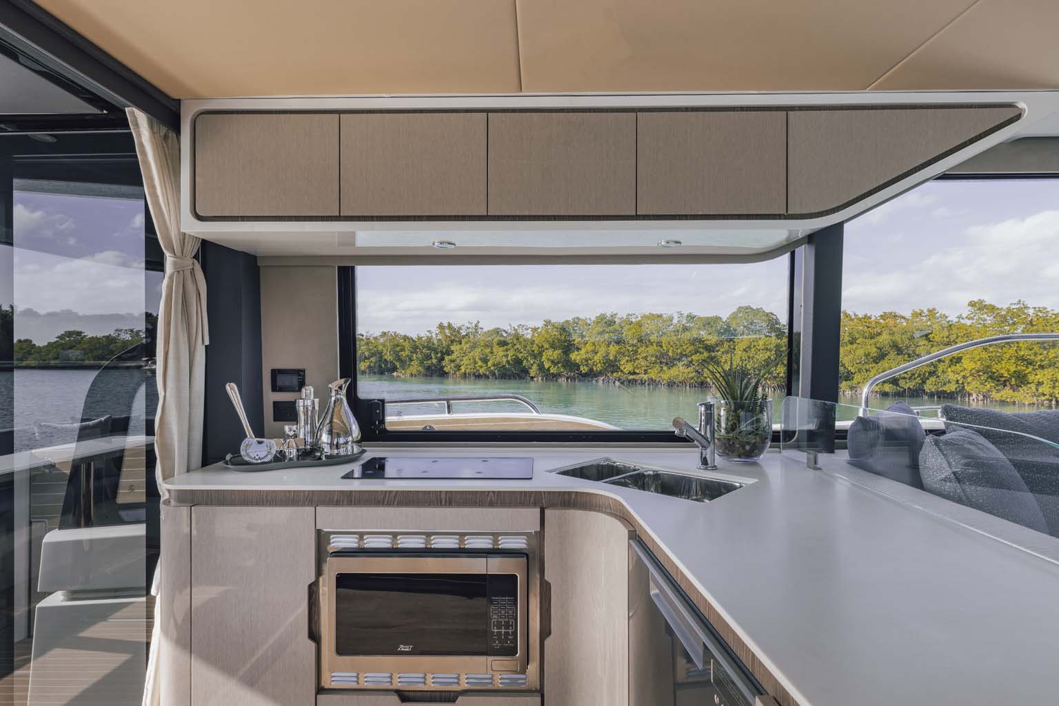 Stepping Aboard the New Cruisers 57 Fly Yacht